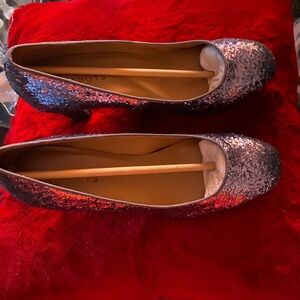 Very nice silver shoes